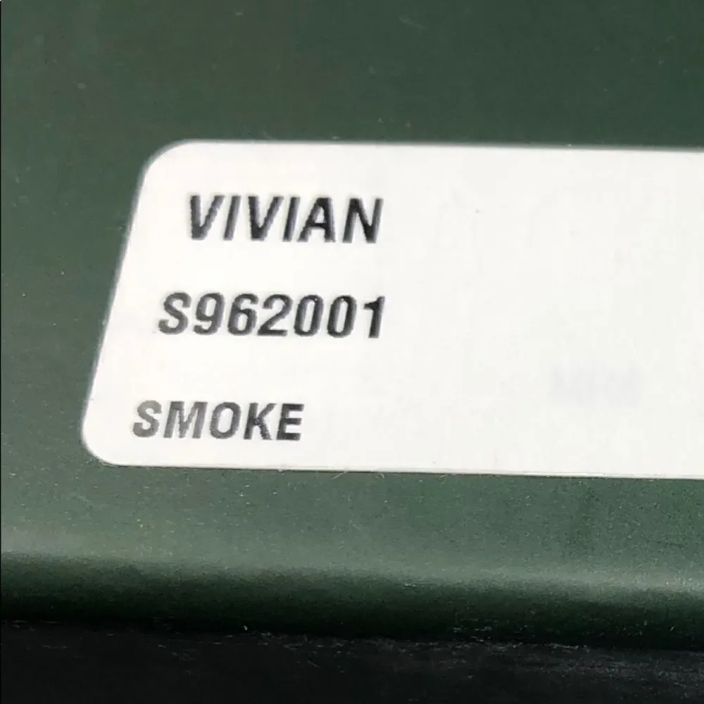 𝅺KATE Spade Vivian Pump smoke sz 8.5